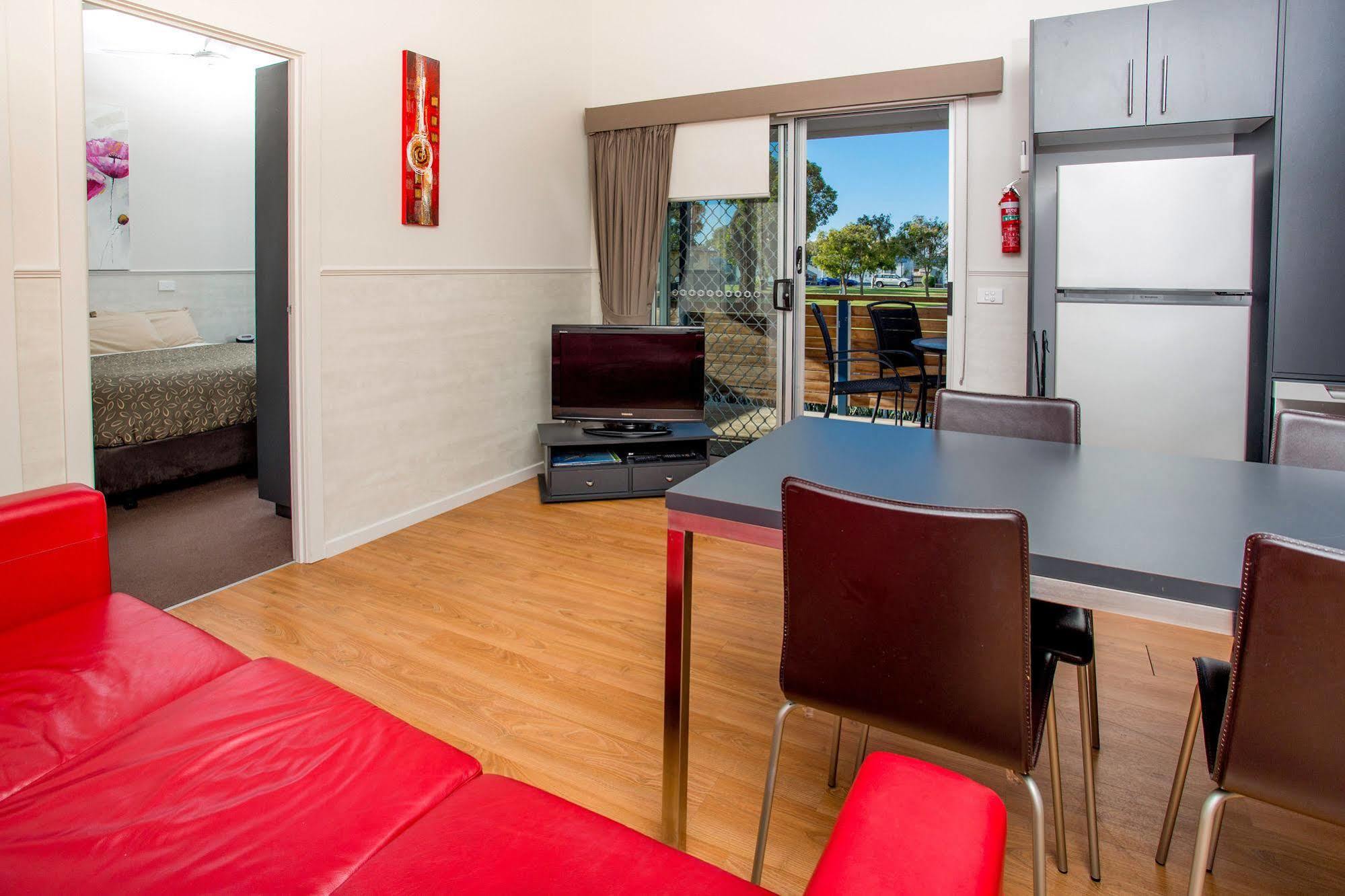 Big4 Port Fairy Holiday Park Екстер'єр фото